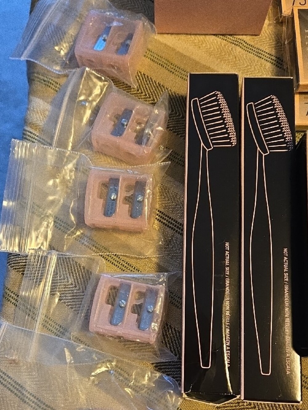 Mary Kay Misc Items - Picture 6 of 6